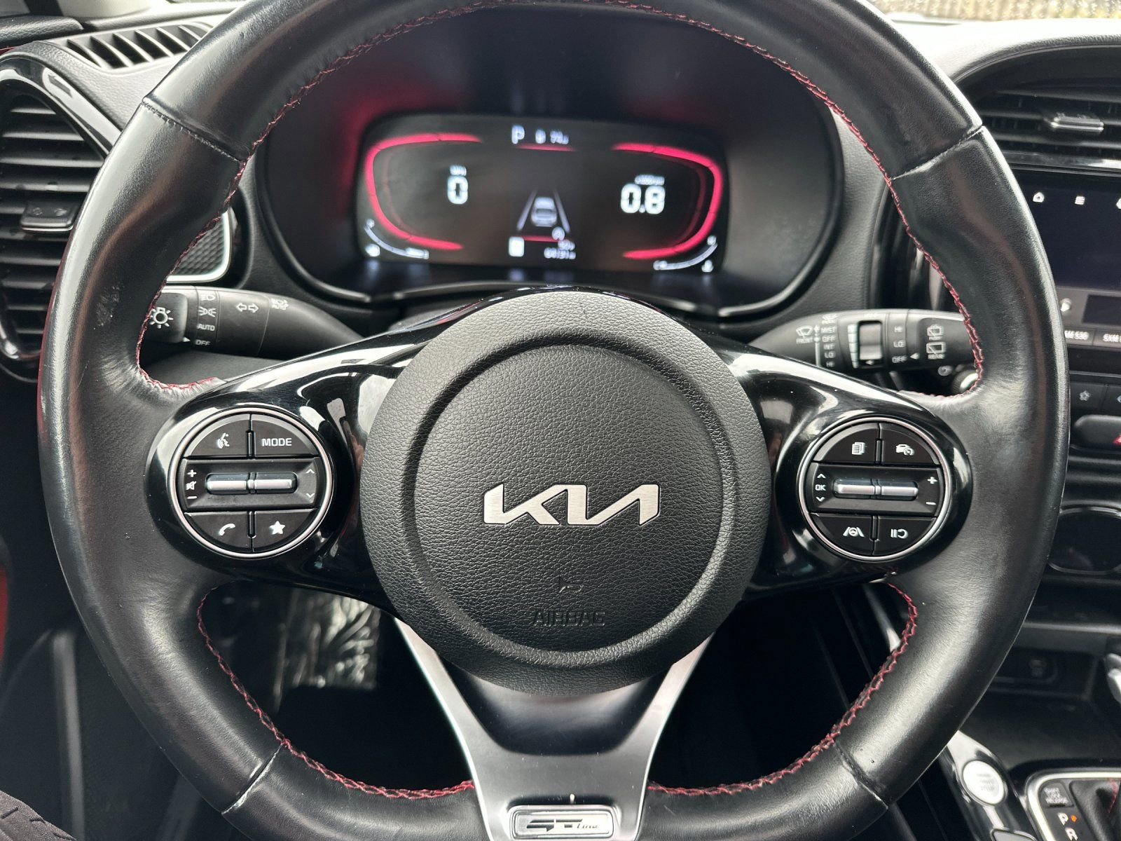 Used 2023 Kia Soul GT-Line image 24