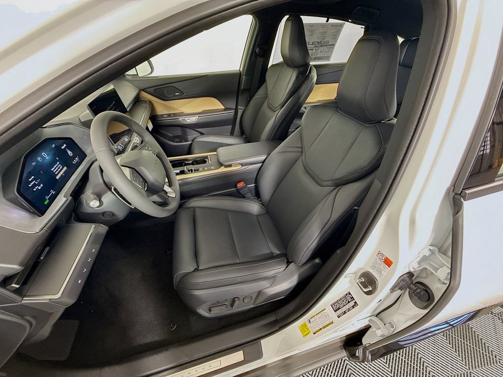New 2026 Lexus ES 350e FWD image 16