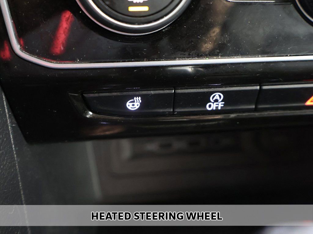 Used 2020 Volkswagen Atlas SEL R-Line image 12