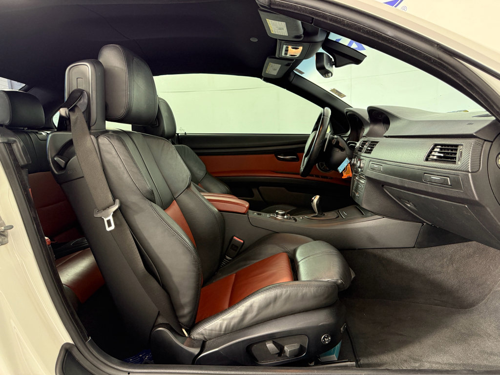 Used 2012 BMW M3 Convertible image 16