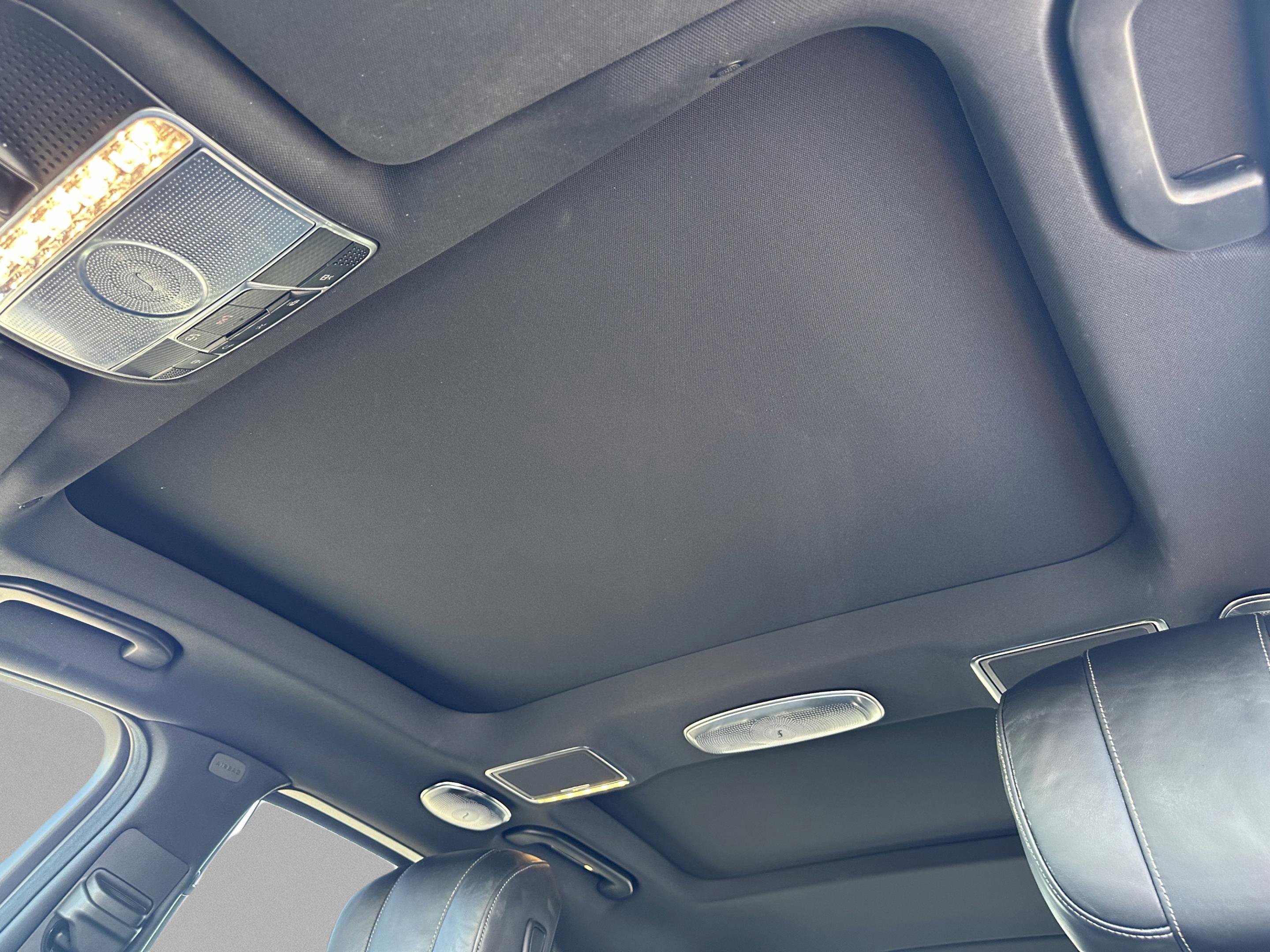 Used 2020 Mercedes-Benz S 560 4MATIC Sedan image 27