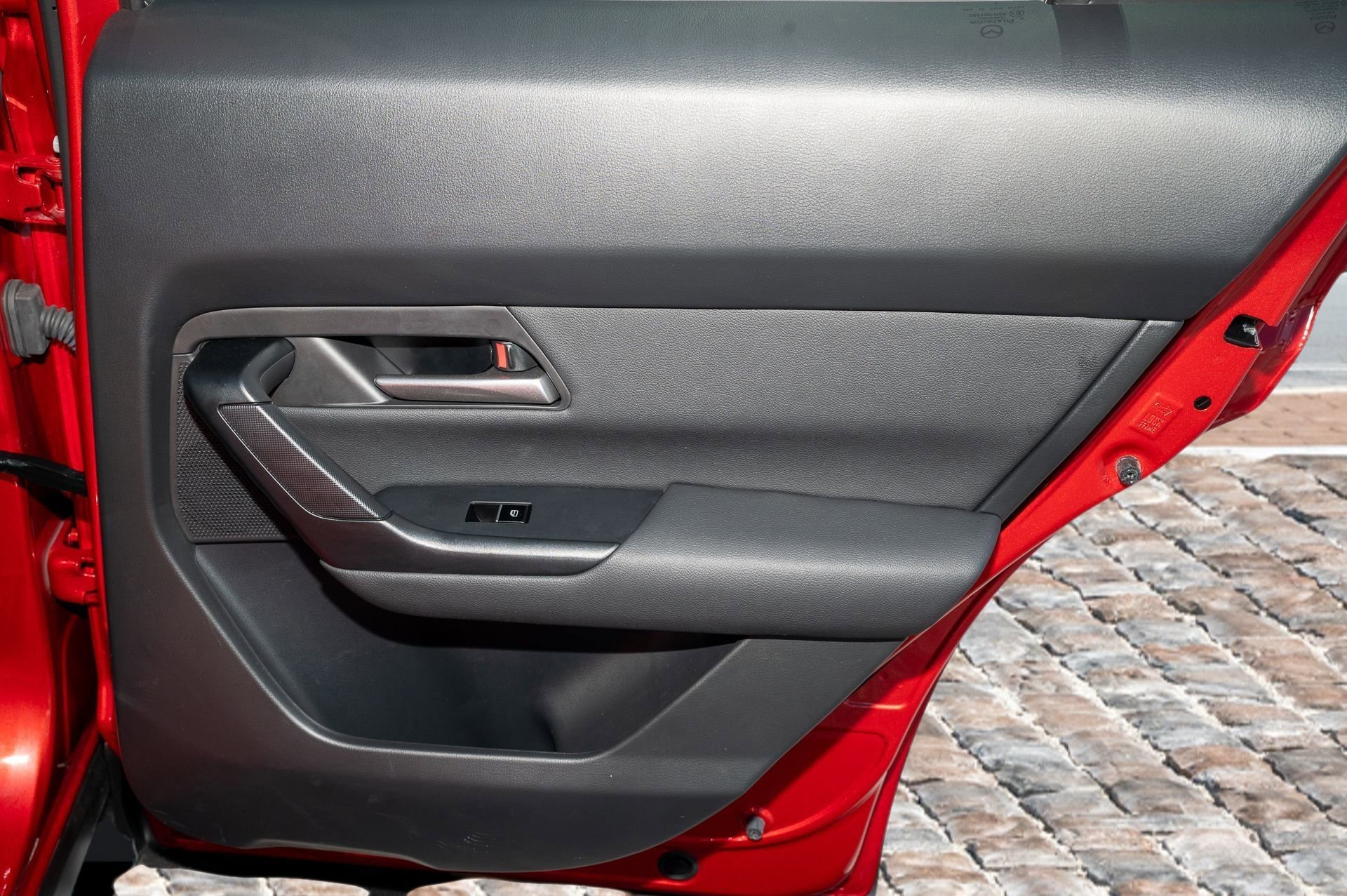 Used 2025 MAZDA CX-50 AWD 2.5 S w/ Weather Package image 37