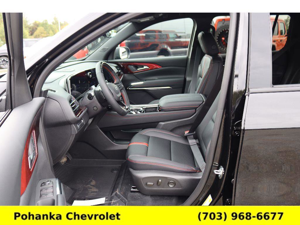 New 2026 Chevrolet Traverse RS w/ LPO, Floor Liner Package image 24
