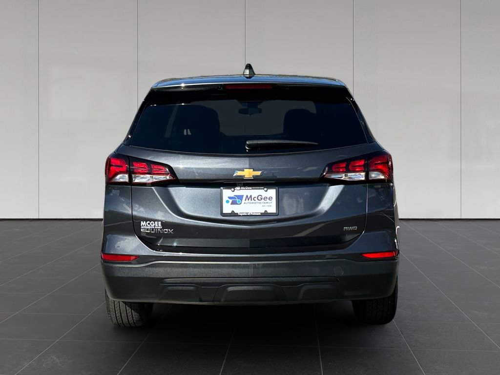 Used 2022 Chevrolet Equinox LS w/ LS Convenience Package AWD/4WD image 4