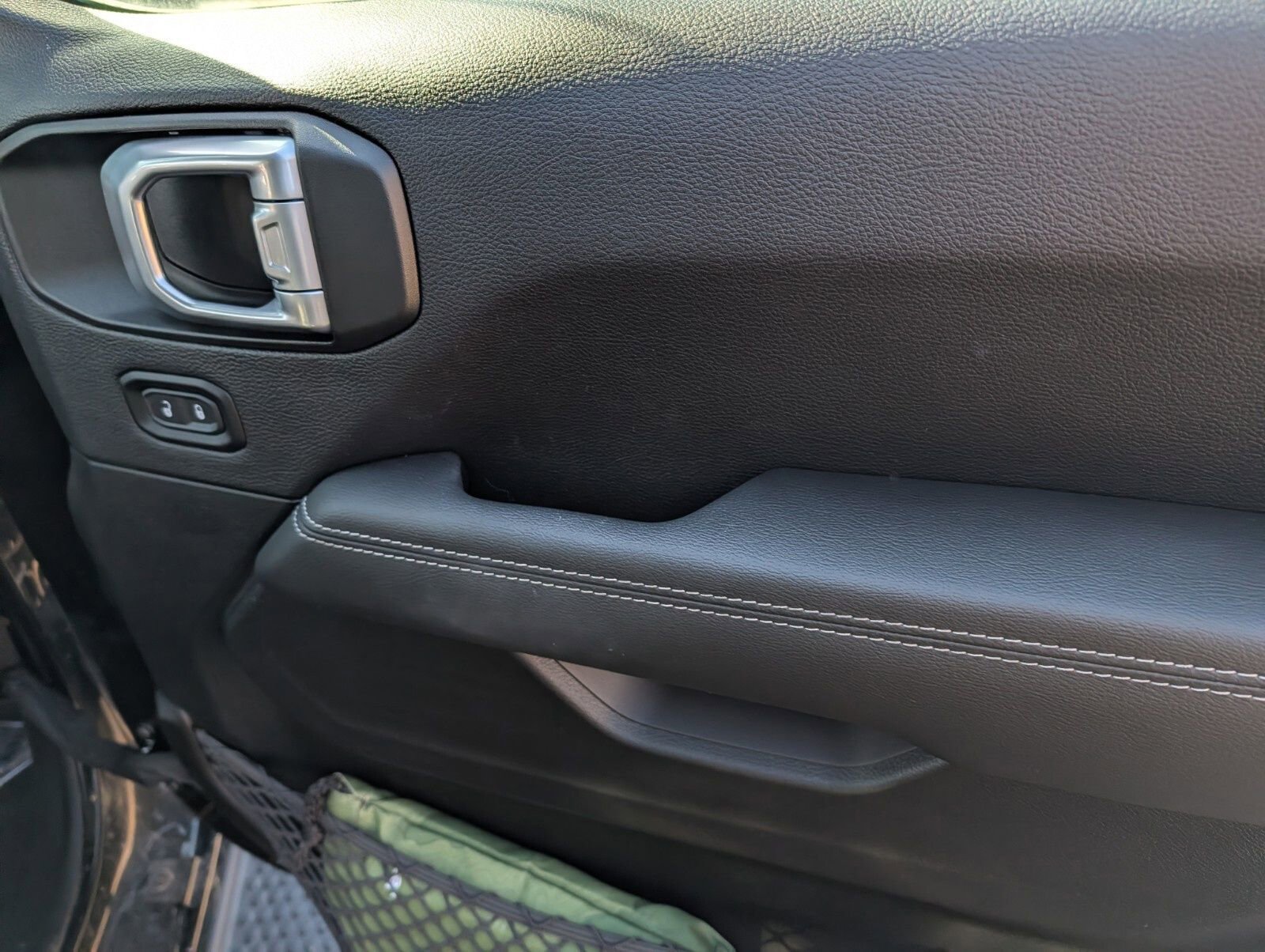 Used 2022 Jeep Wrangler Unlimited Sahara w/ LED Lighting Group image 30