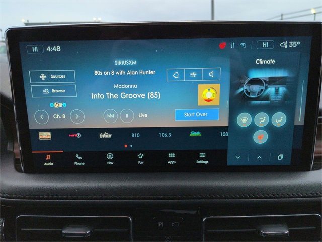 Used 2023 Lincoln Nautilus Reserve image 11