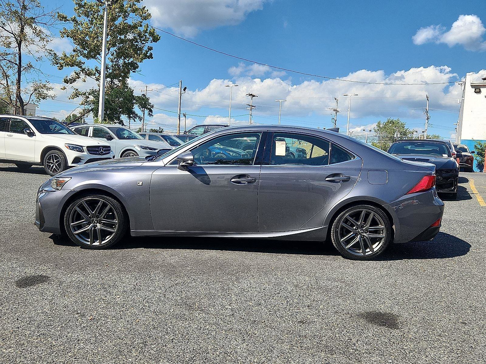 Used 2020 Lexus IS 350 F Sport w/ F Sport Package image 7