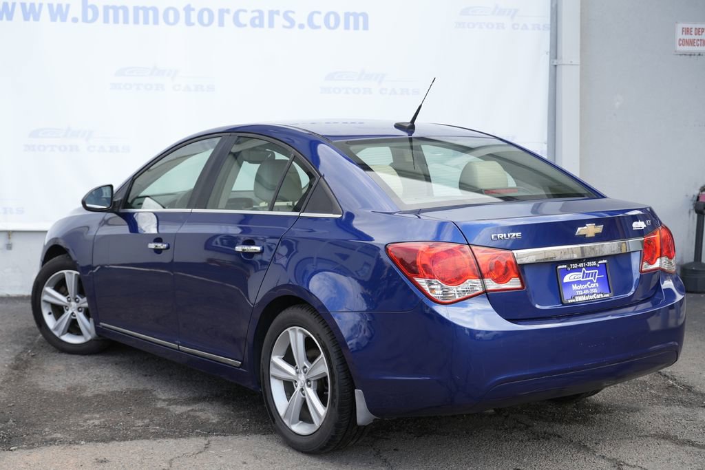 Used 2013 Chevrolet Cruze LT image 4