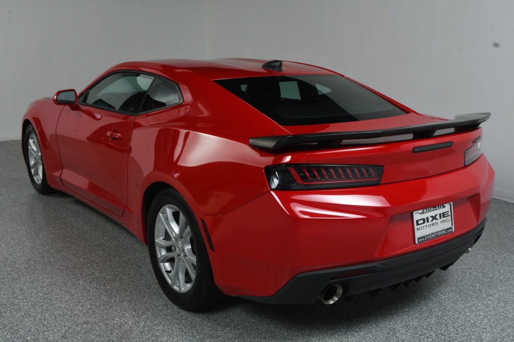 Used 2018 Chevrolet Camaro LS RWD image 9
