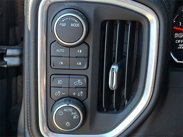 Used 2021 Chevrolet Silverado 1500 RST image 21