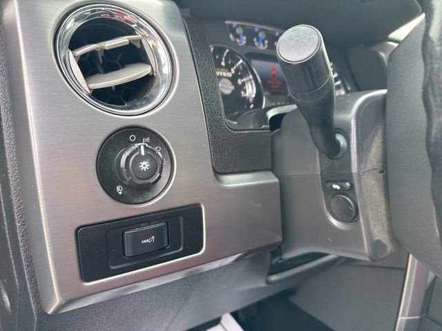 Used 2013 Ford F150 Limited image 39