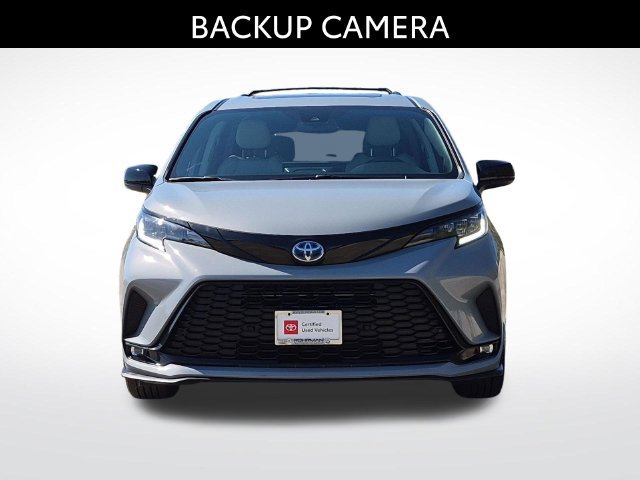 Certified 2025 Toyota Sienna XSE w/ XSE Plus Package AWD/4WD image 2