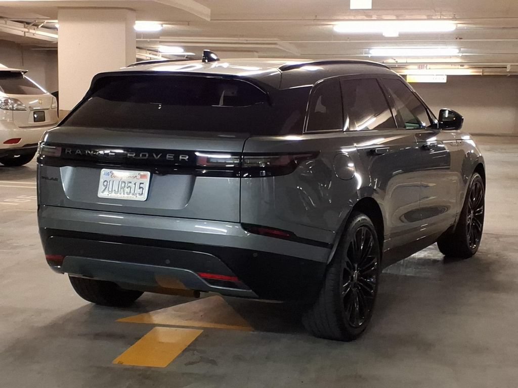 Used 2026 Land Rover Range Rover Velar Dynamic SE AWD/4WD image 3
