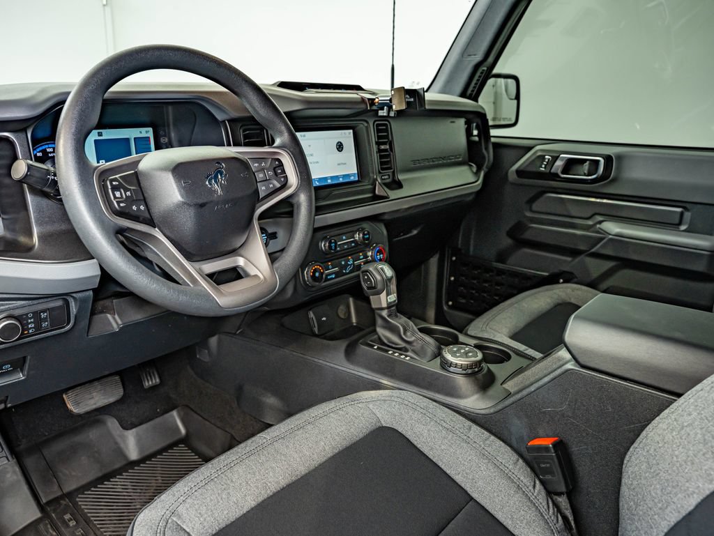 Used 2022 Ford Bronco 2-Door w/ Sasquatch Package AWD/4WD image 34