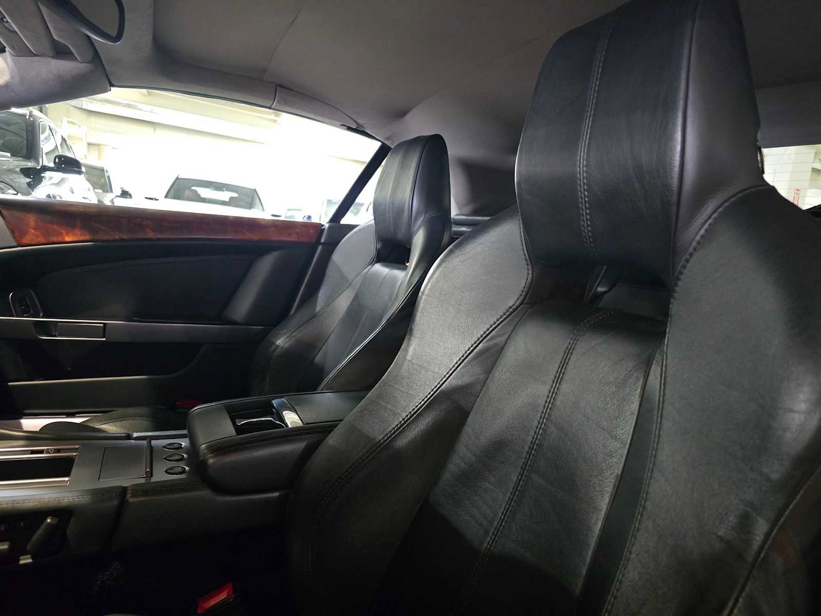 Used 2008 Aston Martin DB9 Volante image 17