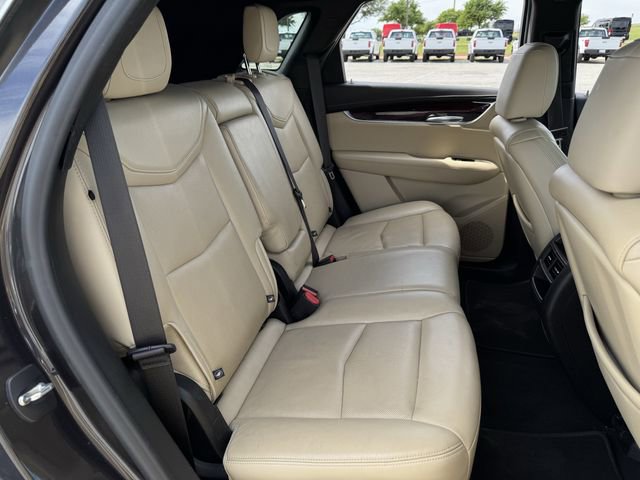 Used 2019 Cadillac XT5 Luxury image 30
