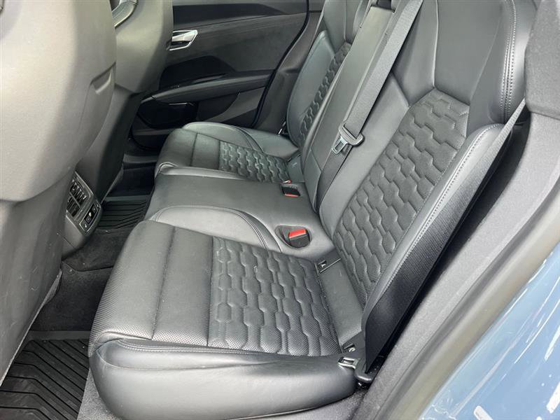 Used 2023 Audi e-tron GT Premium Plus w/ Performance Package image 19