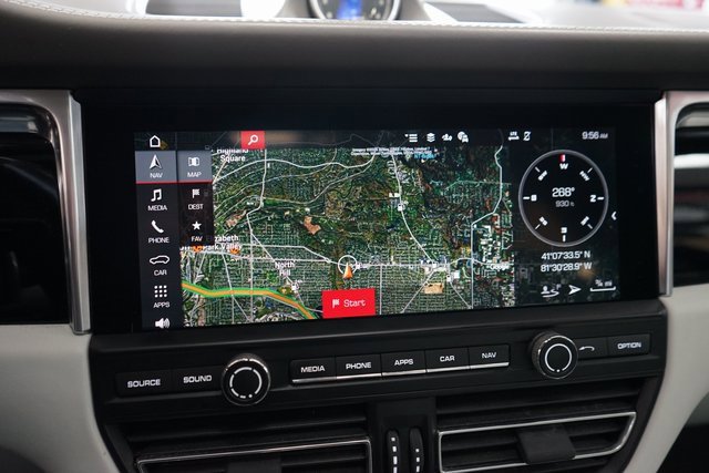 Used 2020 Porsche Macan S image 7