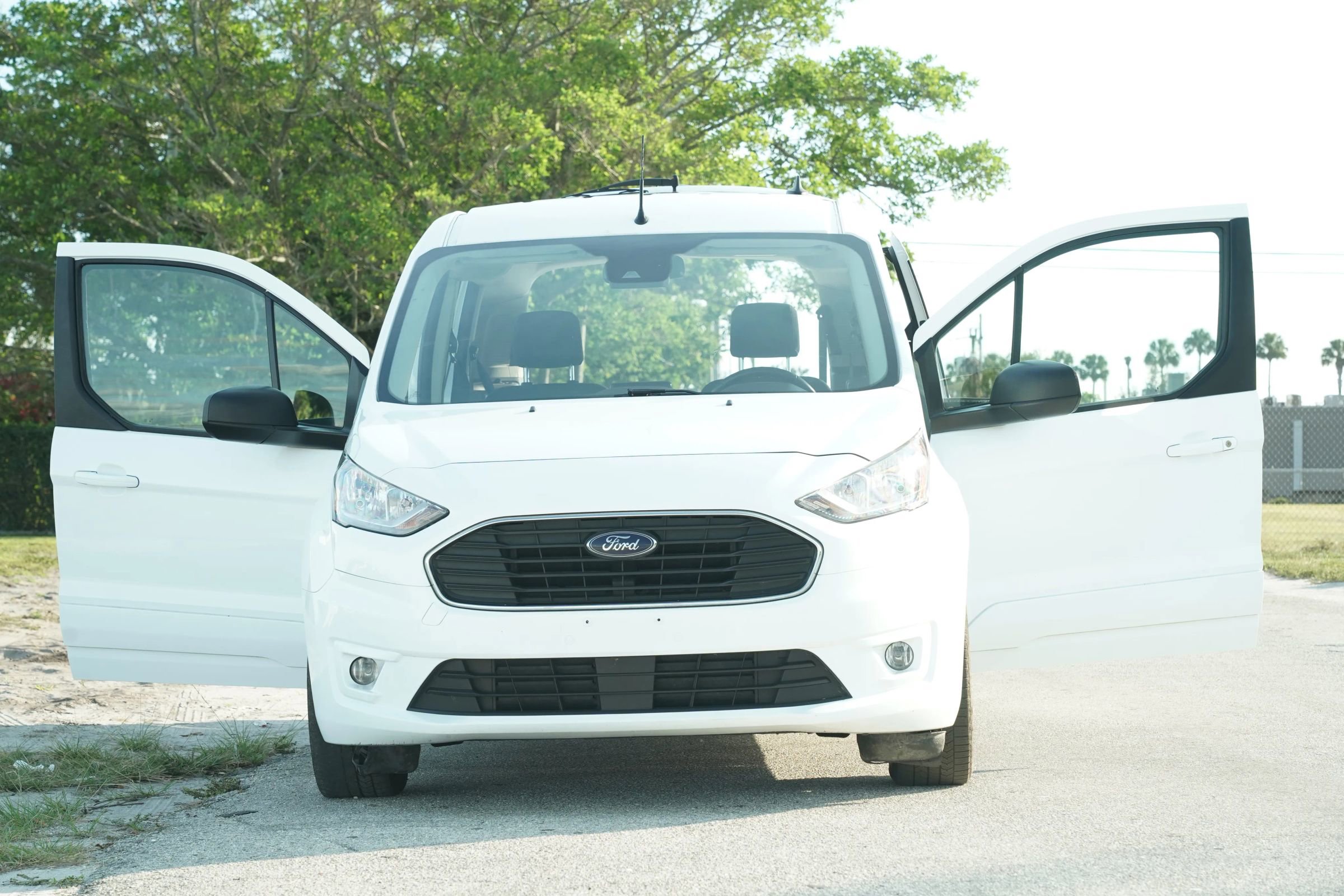 Used 2021 Ford Transit Connect XLT FWD image 10