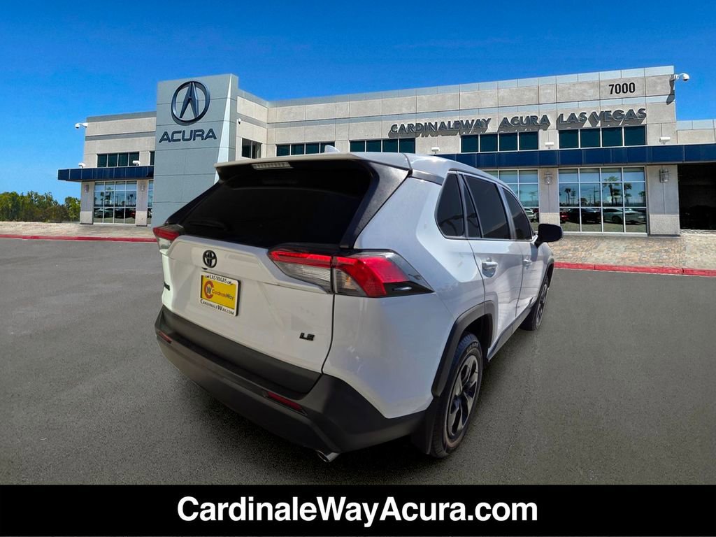 Used 2023 Toyota RAV4 LE FWD image 5