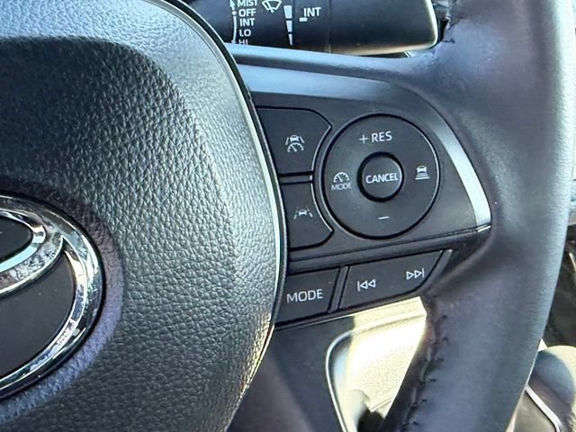 Certified 2024 Toyota Corolla SE FWD image 26