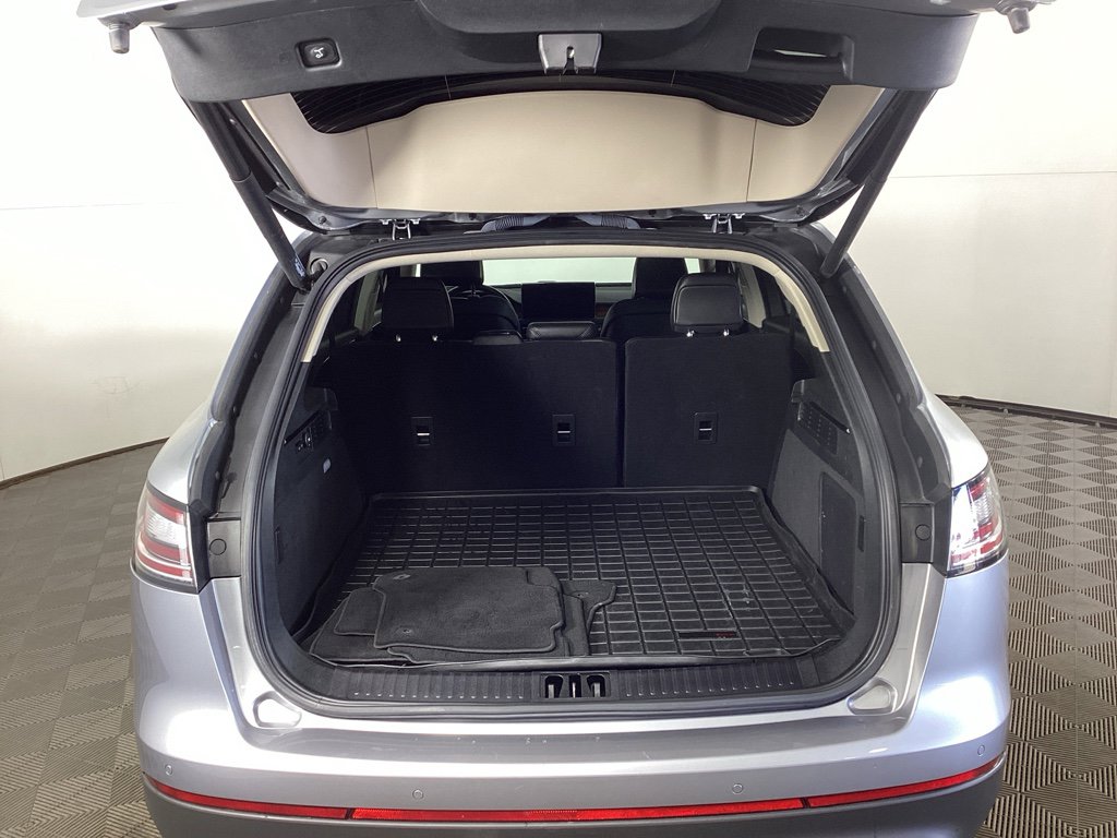 Used 2022 Lincoln Nautilus Reserve image 12