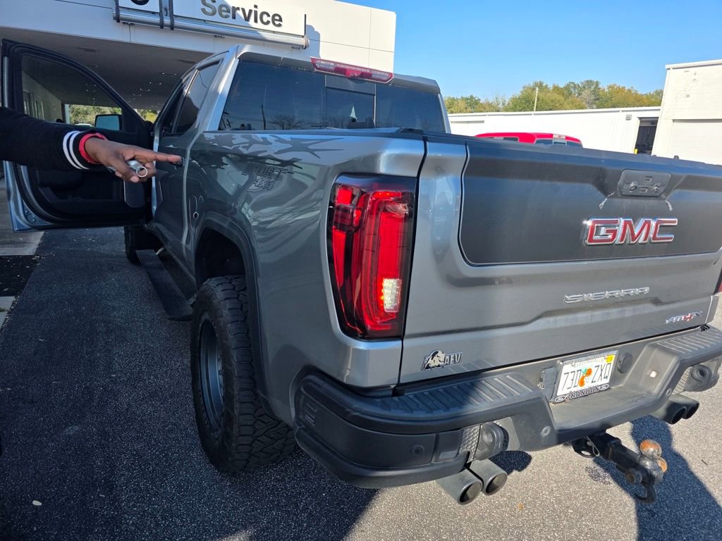 Used 2023 GMC Sierra 1500 AT4X w/ AT4X AEV Edition image 11