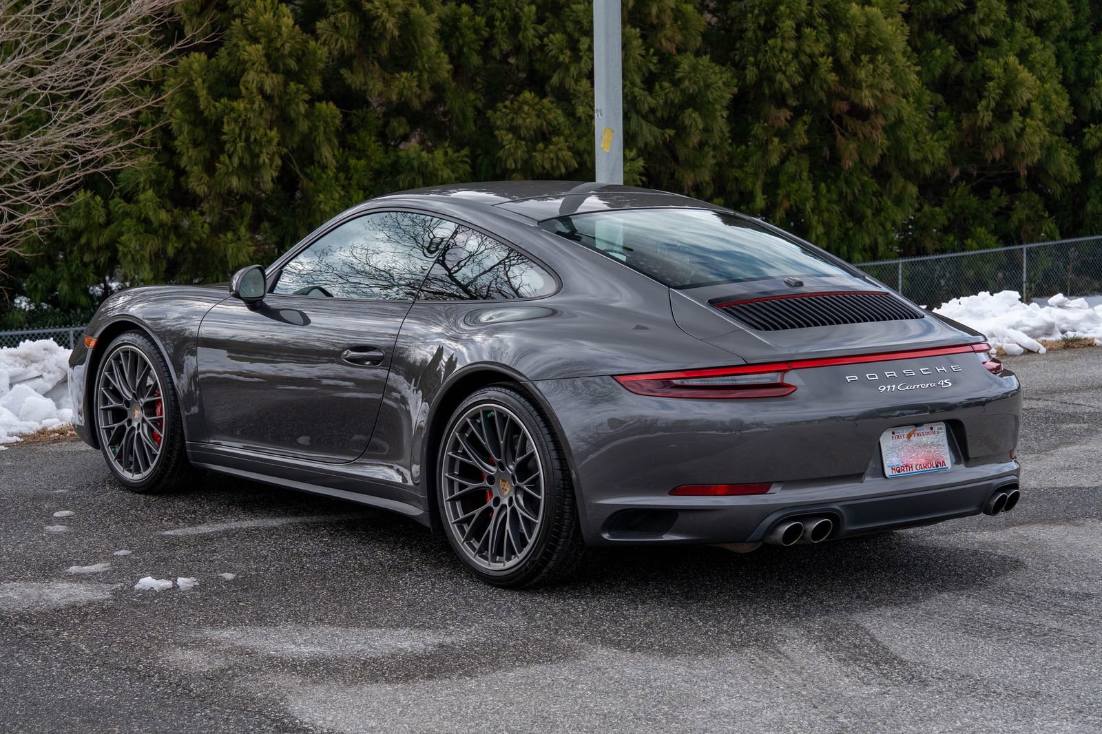 Certified 2019 Porsche 911 Carrera 4S image 3