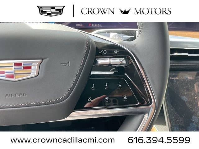 New 2025 Cadillac Escalade Sport Platinum w/ LPO, ONYX Package image 26