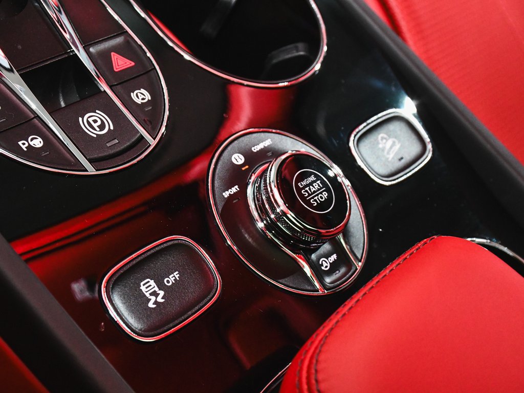 Used 2023 Bentley Bentayga AWD/4WD image 69