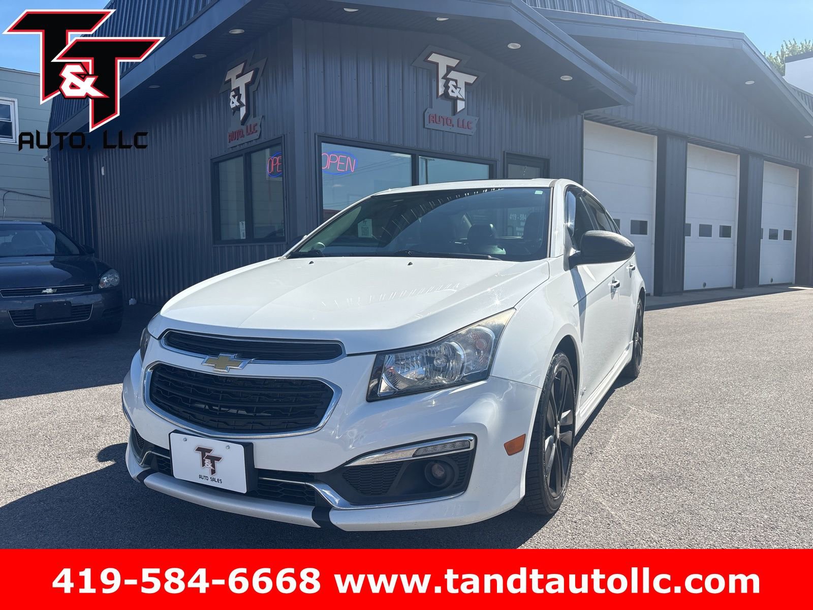 Used 2015 Chevrolet Cruze LTZ w/ Sun, Sound and Sport Package image 1