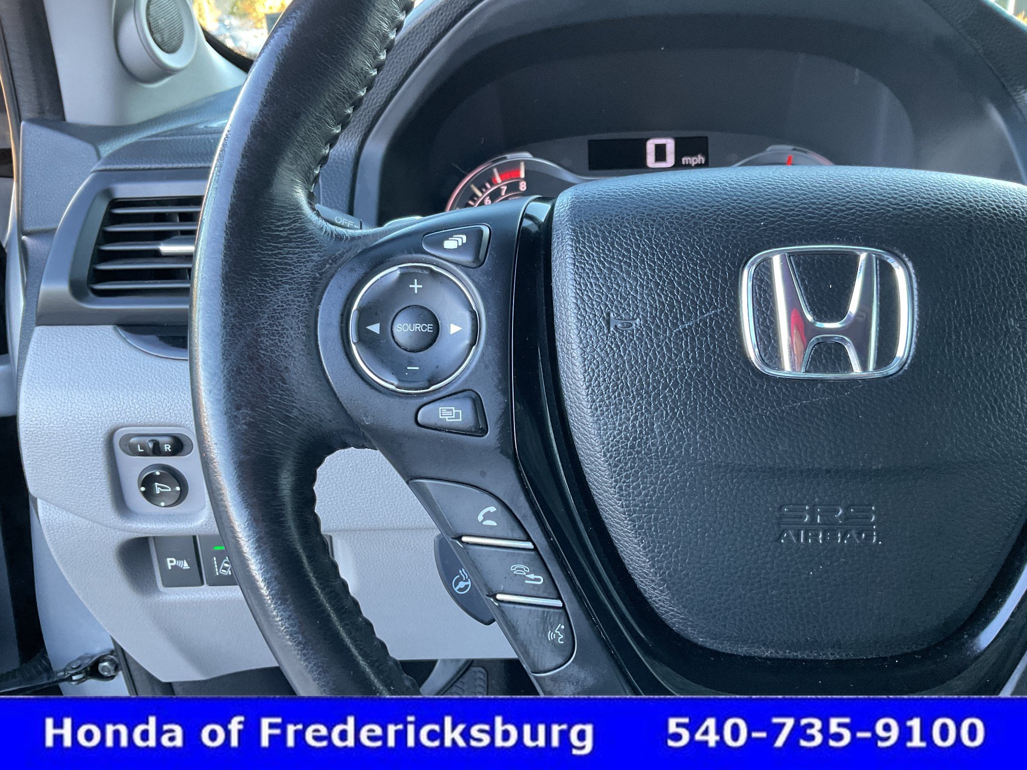Certified 2017 Honda Pilot Elite image 33