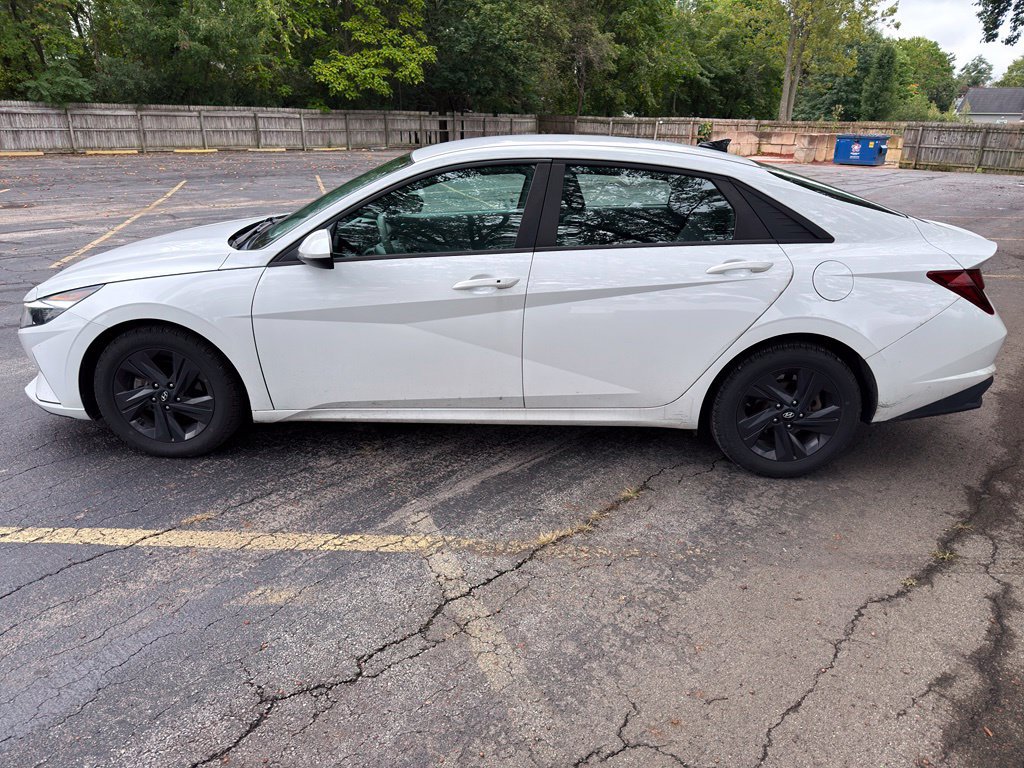 Used 2021 Hyundai Elantra SEL FWD image 14