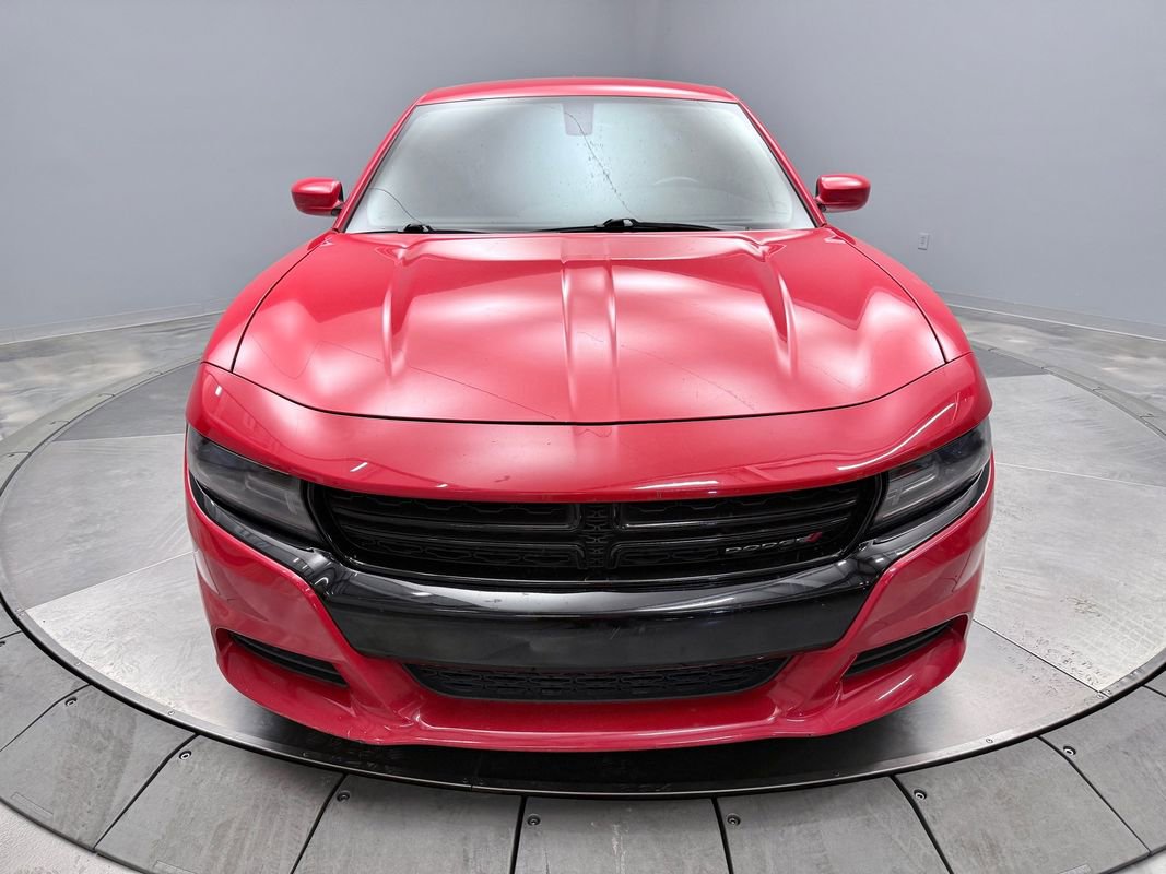 Used 2016 Dodge Charger R/T w/ Navigation & Travel Group image 2