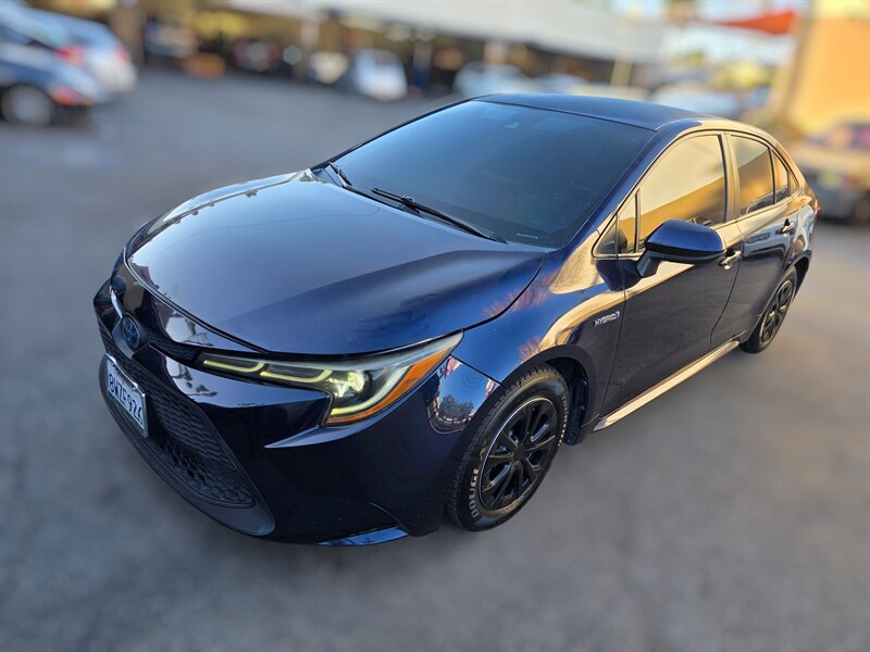 Used 2021 Toyota Corolla LE w/ Carpet Mat Package (TMS) FWD image 1