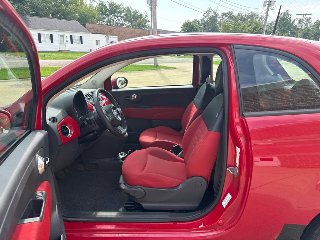 Used 2015 FIAT 500 Pop FWD image 10