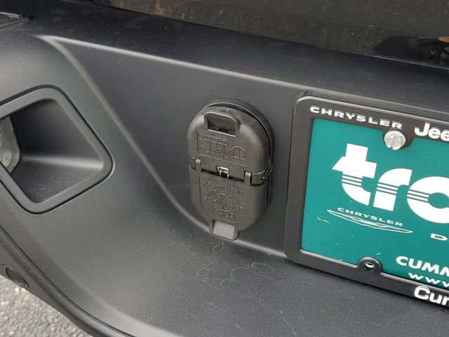 New 2025 Jeep Gladiator Sport image 9