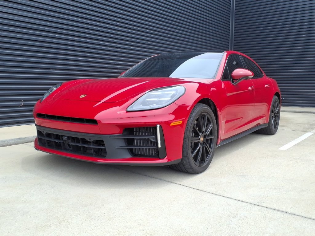 Certified 2026 Porsche Panamera 4 AWD/4WD image 1