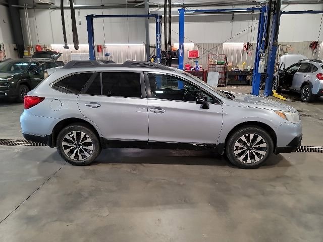 Used 2015 Subaru Outback 3.6R Limited AWD/4WD image 8