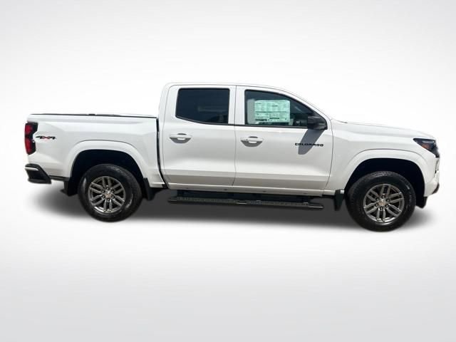 New 2026 Chevrolet Colorado LT w/ LT Convenience Package AWD/4WD image 6