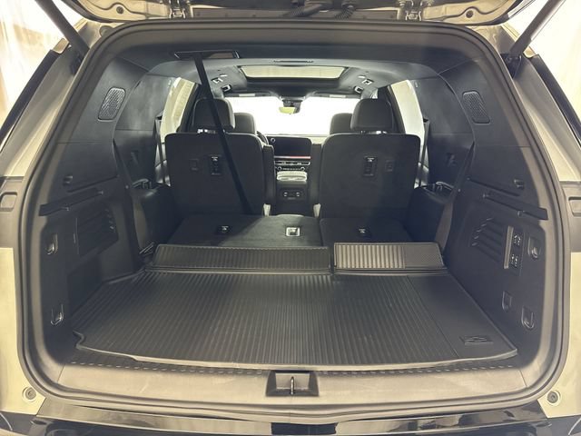 Certified 2026 Chevrolet Traverse RS AWD/4WD image 30