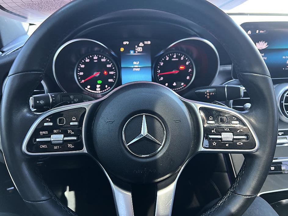 Used 2020 Mercedes-Benz GLC 300 image 22