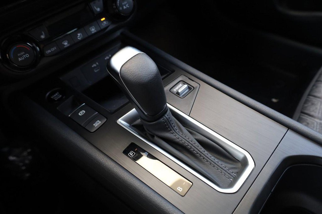 New 2026 Nissan Kicks SV w/ SV Premium Package image 18