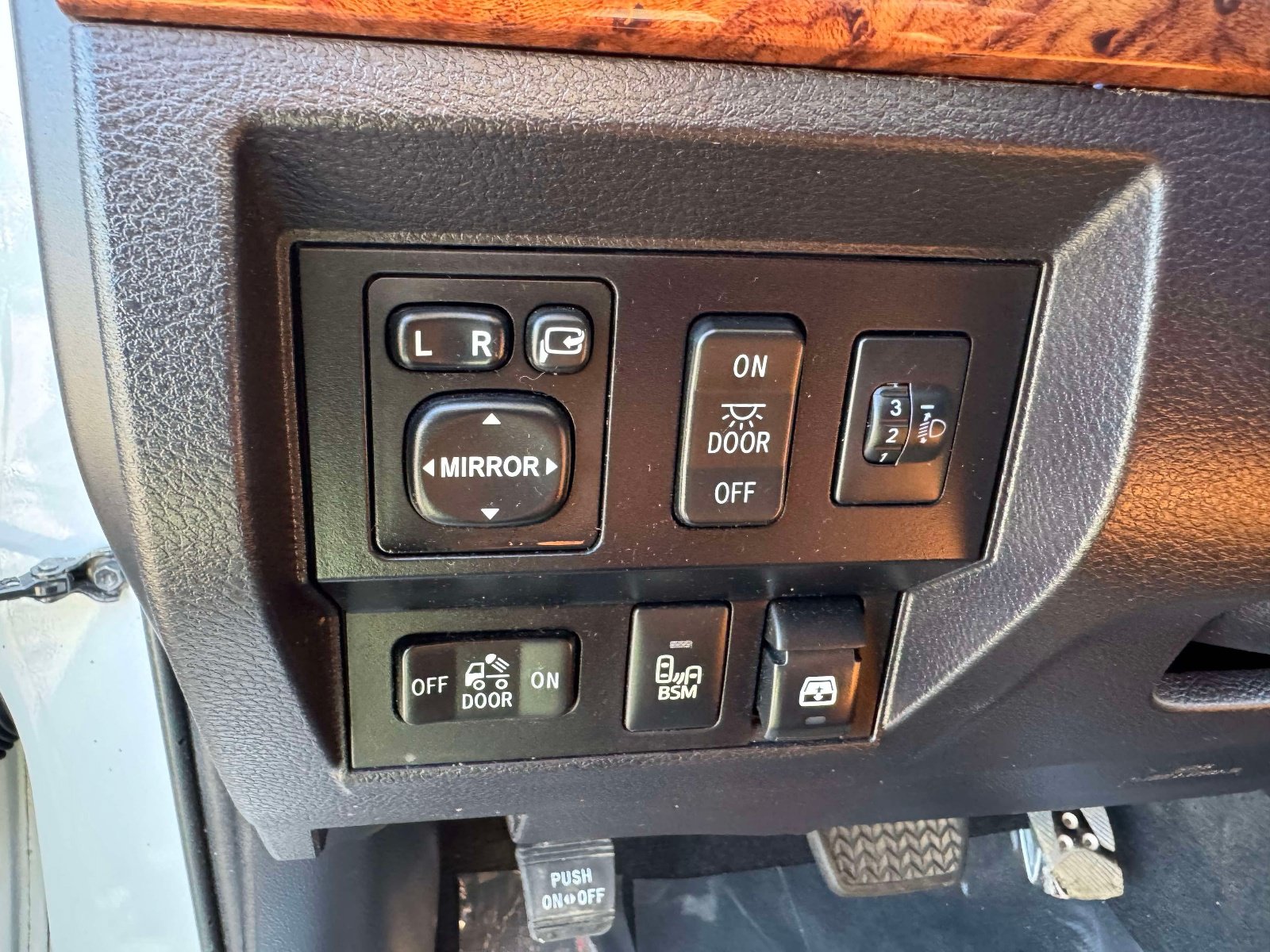Used 2016 Toyota Tundra 1794 Edition AWD/4WD image 30