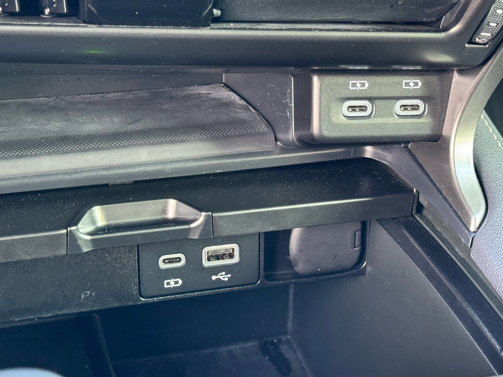 Used 2023 Lexus RX 350h w/ Accessory Package (Z1) image 28