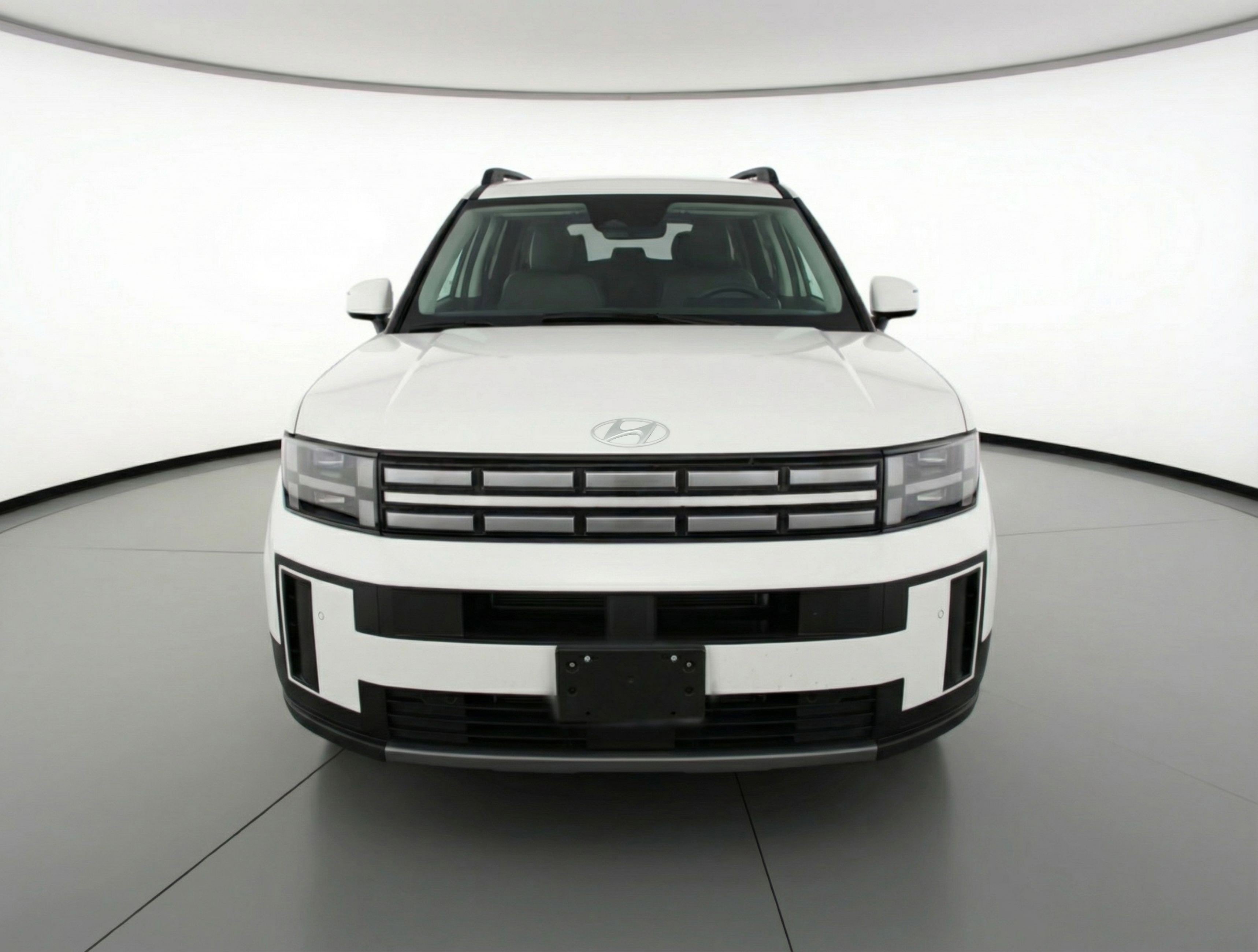 Used 2025 Hyundai Santa Fe SEL image 2