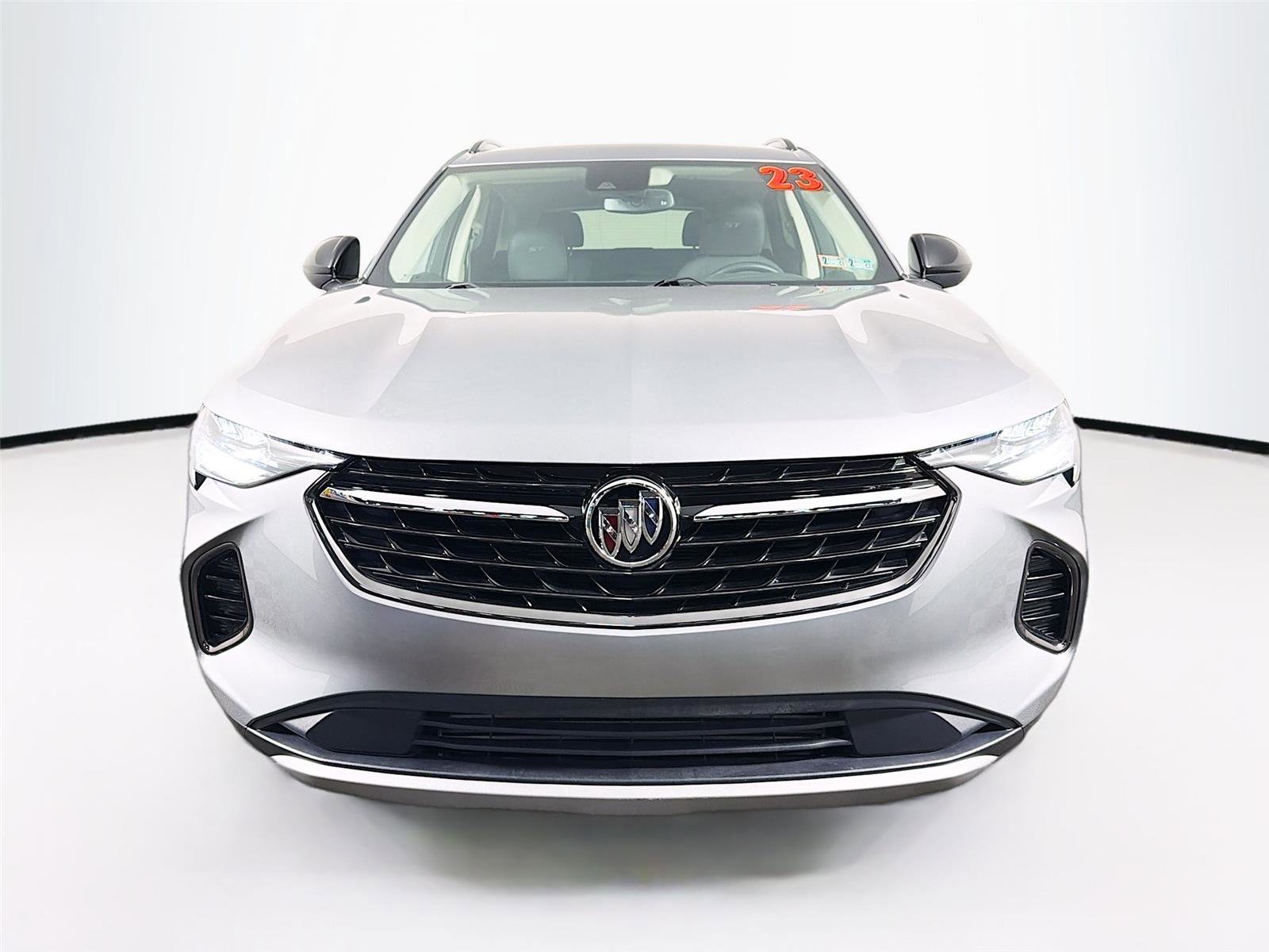 Used 2023 Buick Envision Preferred w/ Sport Touring Package image 2