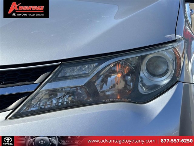 Used 2015 Toyota RAV4 Limited image 12