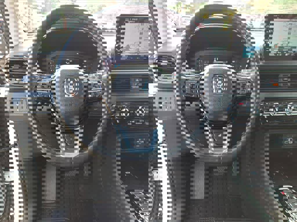 Used 2023 Honda Pilot Elite image 15