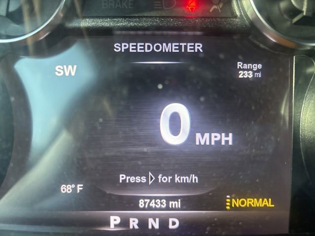 Used 2018 RAM 1500 Rebel w/ Luxury Group AWD/4WD image 11